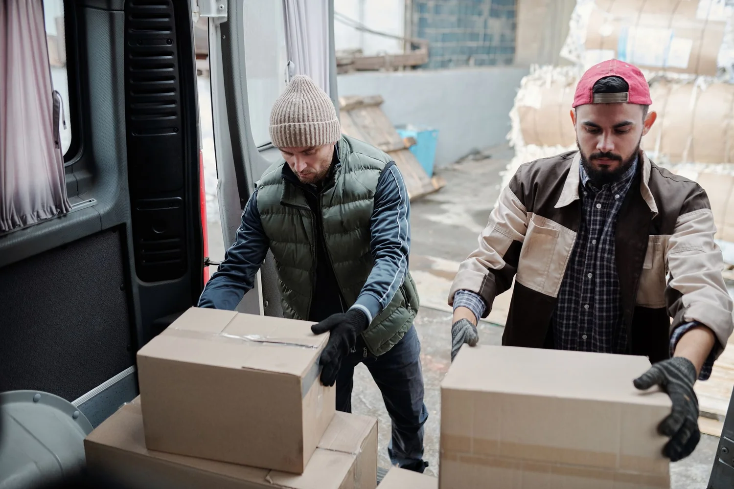 Amazon FBA versus FBM compared side by side for sellers deciding how to fulfil orders.