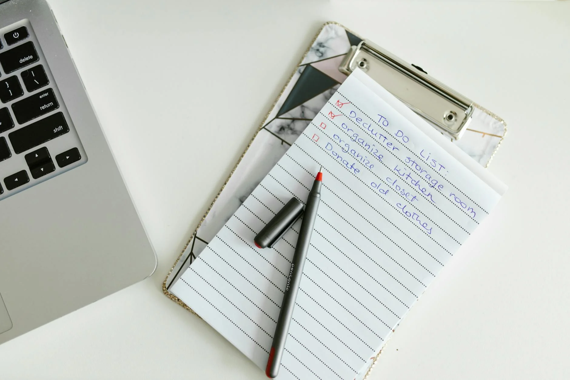 Free 20-item Amazon listing optimization checklist for 2026 covering title, bullets, backend, images, A+, reviews, refresh.