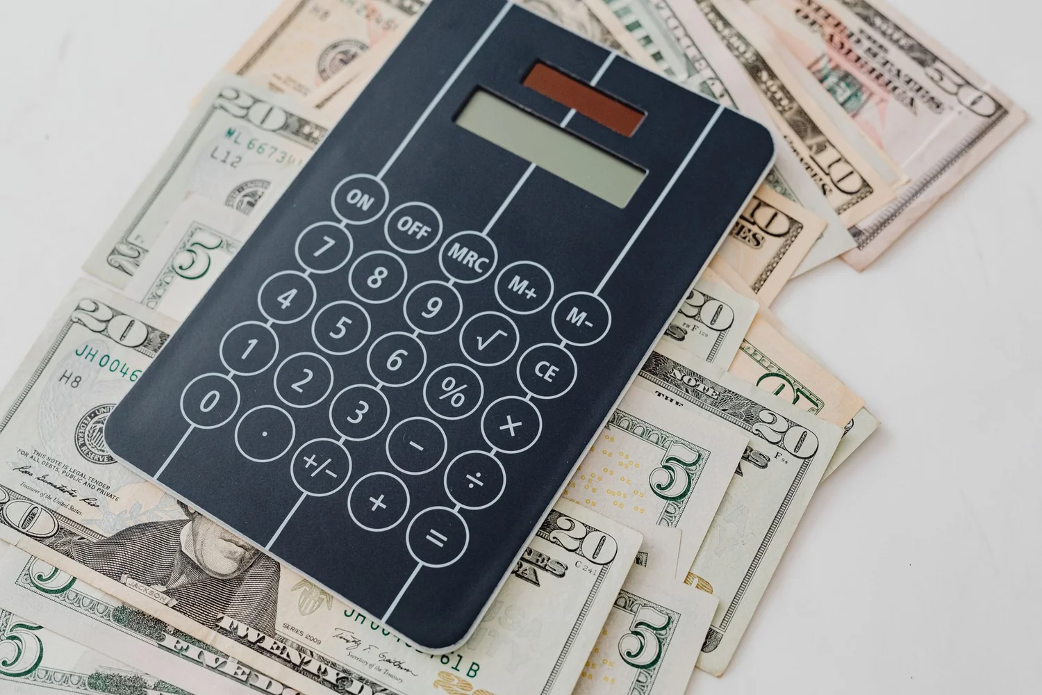 Amazon seller fees in 2026 broken down into selling plan, referral fee, and FBA charges.
