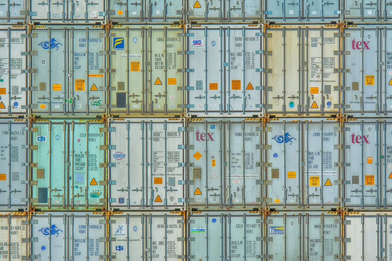 Bonded zone warehouse with shipping containers near a northern China port