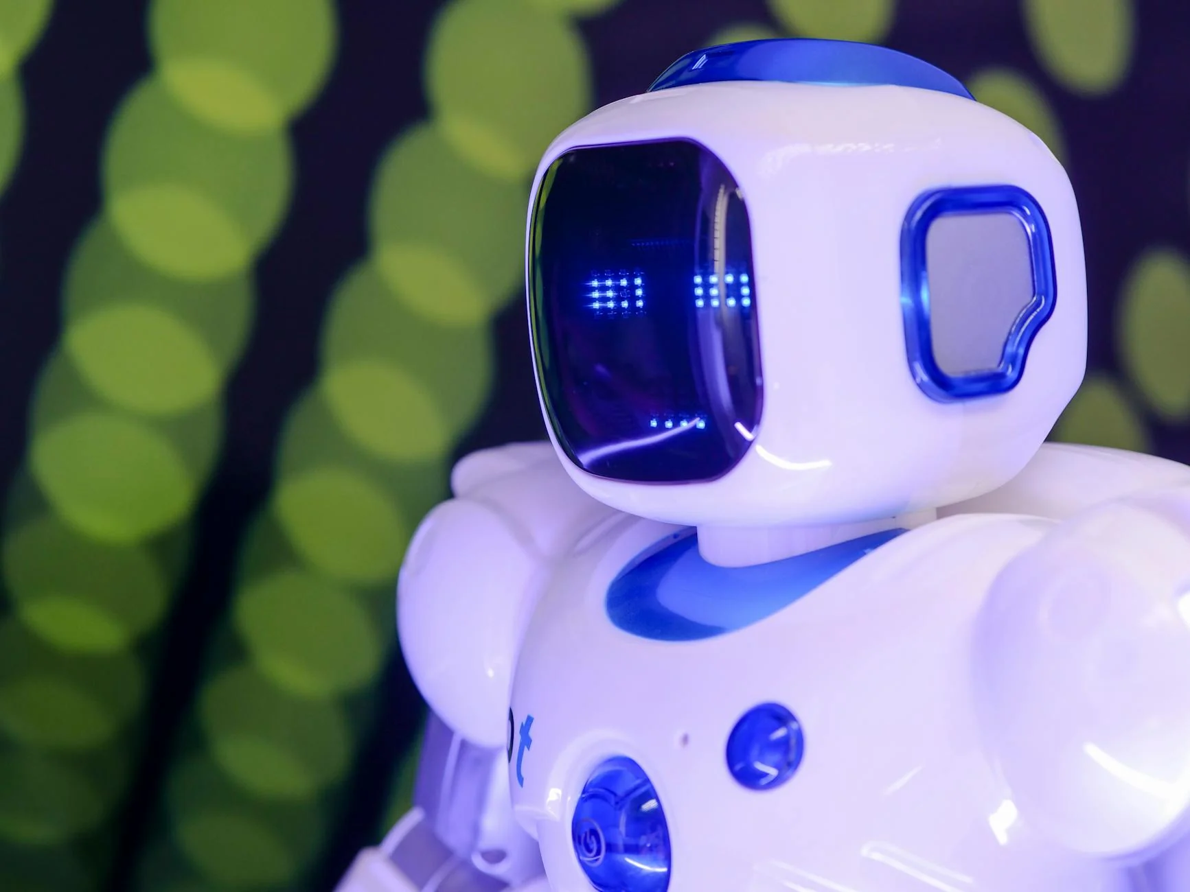 How to evaluate AI tools for Amazon listing optimization: six criteria, pricing tiers, essential features.