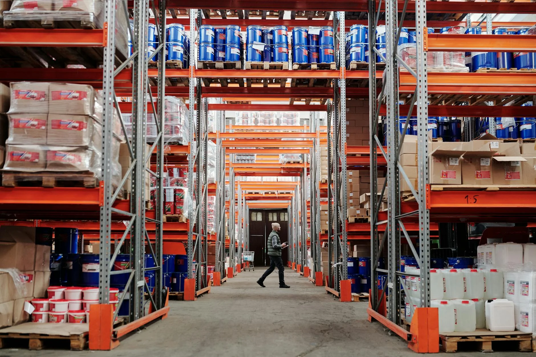 2026 Amazon FBA listing optimisation playbook covering Prime badge, stockouts, and FBA metrics.