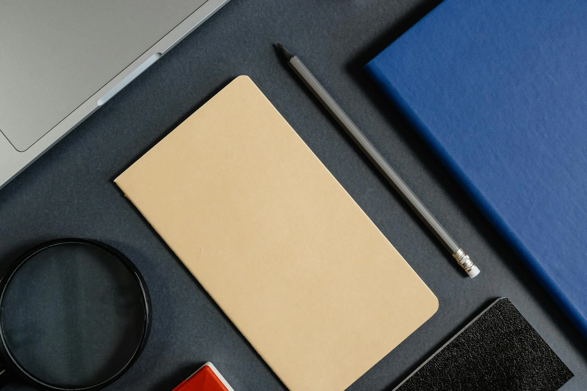 Five-step Amazon keyword optimization framework covering research, filtering, placement, monitoring, and quarterly refresh.